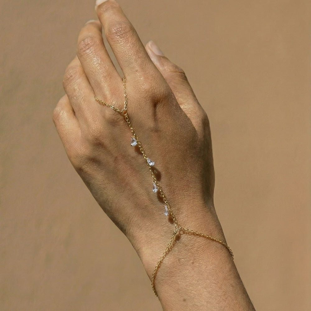 Lune Drop Waterproof 14k Gold Hand Chain